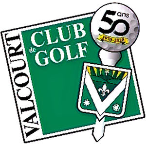 Club de Golf de Valcourt logo: A tilted green square sign with Valcourt running up the white left border and Club de Golf in white capitals, bearing a green and white shield with a large V, a fleur-de-lis and a sunrise fairway, set on a white golf tee topped by a golf ball marked 50 ans 1970-2020.
